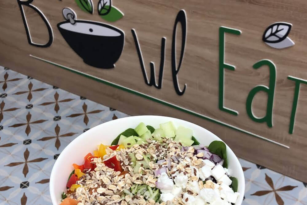 Poké Bowl comptoir vente à emporter