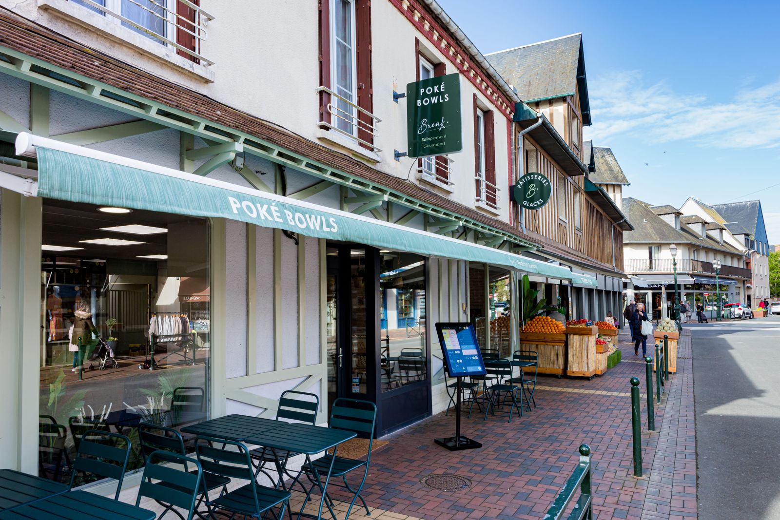 Restaurant de poké bowls à Cabourg avec terrasse